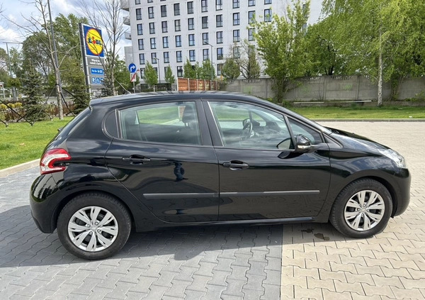 Peugeot 208 cena 23900 przebieg: 82794, rok produkcji 2012 z Warszawa małe 92